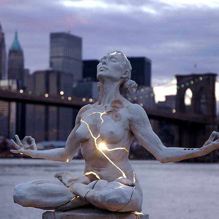 worlds-most-creative-statues-4