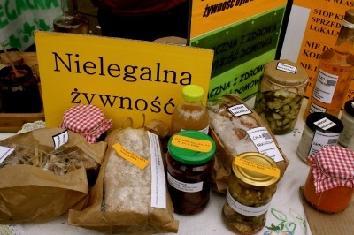'Illegal' produce at a protest stall in Warsaw