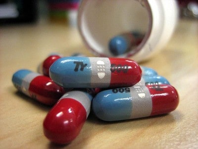 800px-Tylenol_rapid_release_pills