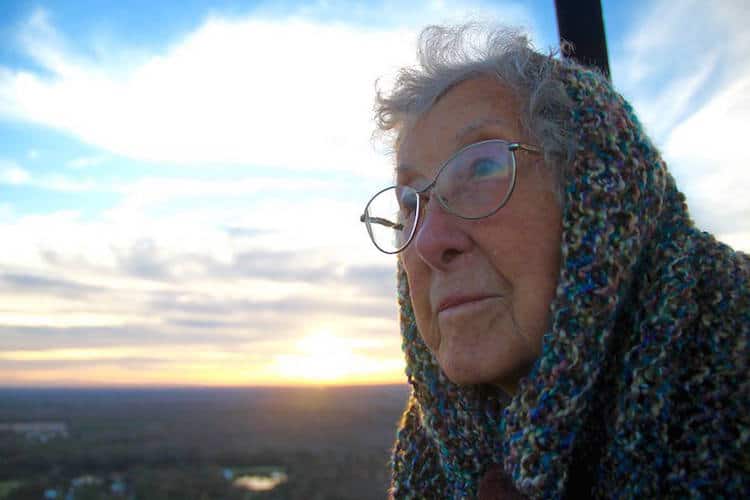 90-Year-Old Woman Passes On Cancer Treatment To Explore The USA
