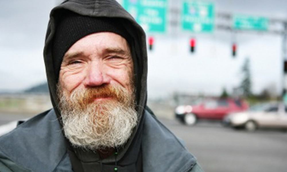 Former Homeless Man Donates $10K To High School After Receiving Help From Two Students