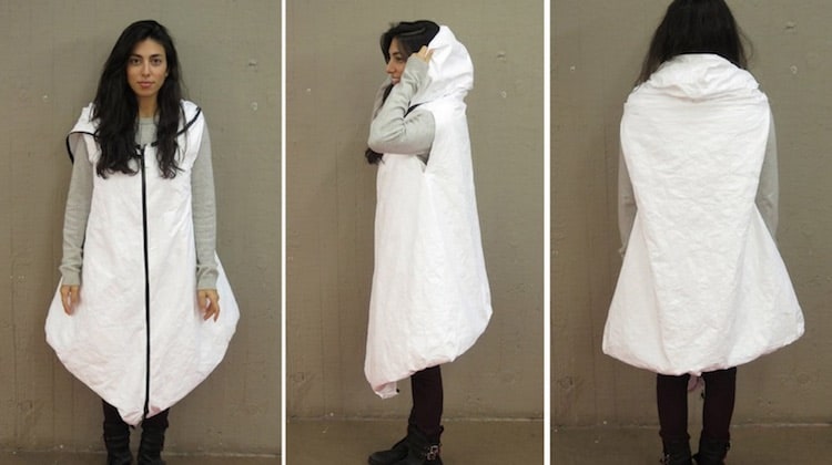 Students Design Refugee Coat That Converts Into A Sleeping Bag Or Tent
