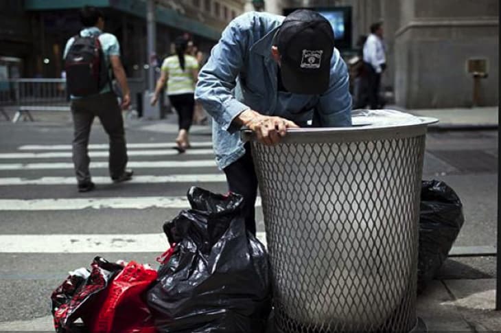 New LA Law: Homeless People Can Only Own A Trashcan’s Worth Of Belongings