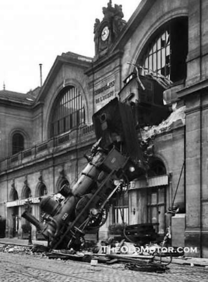 19. A Train Derailing In Paris