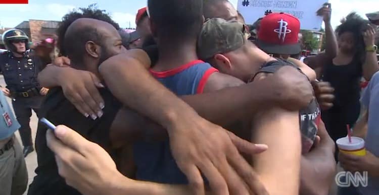 Opposing Protest Groups In Dallas Recognize Same Goals, Hug It Out [Watch]