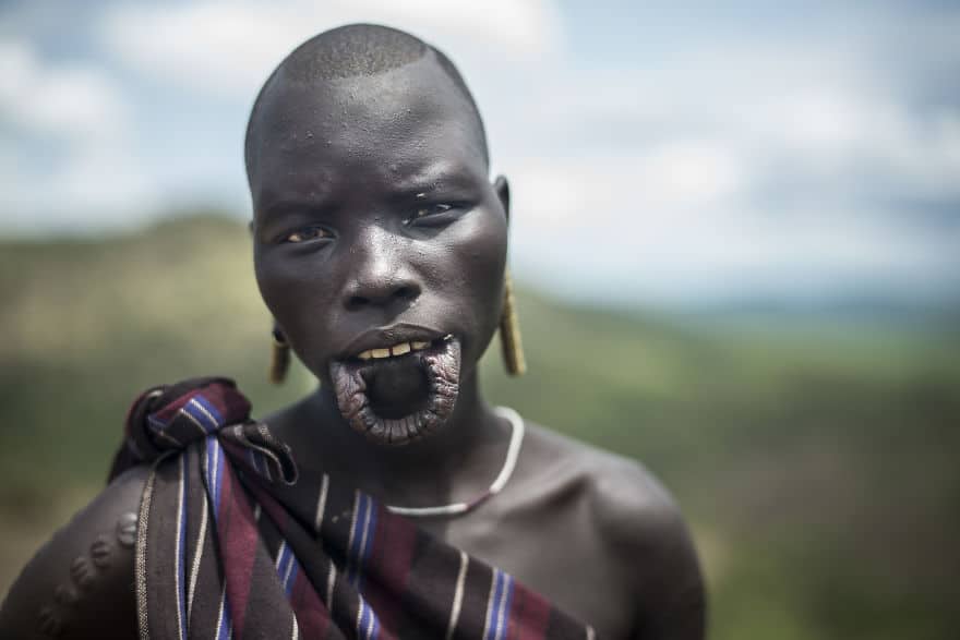 30 Stunning Photos Capture Remote African Tribes Livelihood Under Threat Page 5 Of 5 True 
