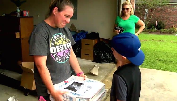 Young Activist Delivers 100 Pizzas To Louisiana Flood Victims For His Birthday [Watch]