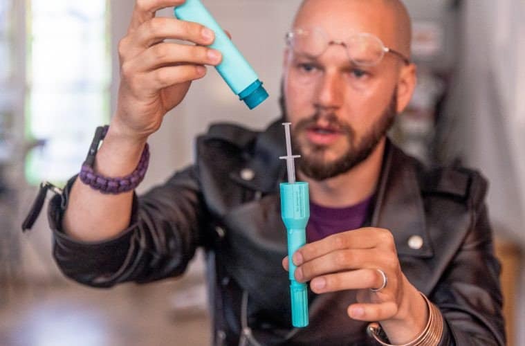 Hackers Design $30 DIY Epipen To Protest Corporate Greed And Save Lives