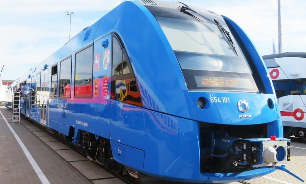 World’s First Zero-Emissions Hydrogen-Powered Passenger Train Unveiled In Germany