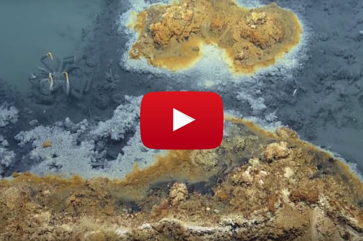Scientists Fascinated By Lake Under The Sea: Those Who Enter Never Come Out [Watch]