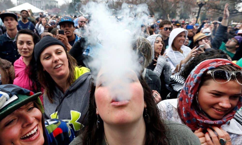 Denver Becomes First U.S. City To Allow Marijuana In Bars And Restaurants