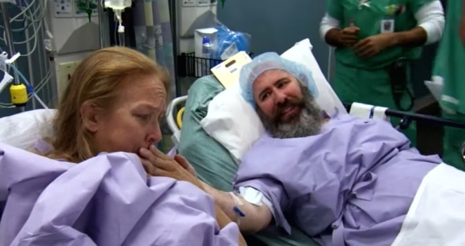 Husband Honors 20th Anniversary By Donating A Kidney To His Wife [Watch]