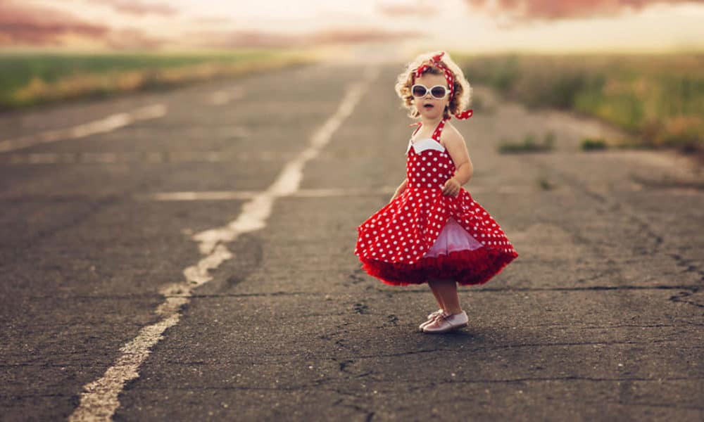Mom Dresses Daughter In Magical Costumes, Takes Breathtaking Photos
