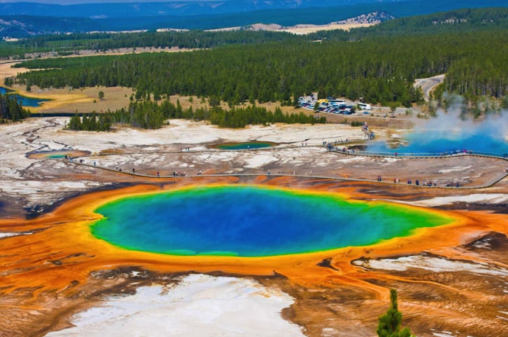 Man Fell Into Extremely Acidic Yellowstone Hot Springs And Lived To Tell The Tale