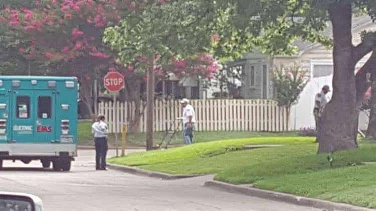 After Seeing A 98-Year-Old Mowing Her Lawn In The Heat, Paramedics Stopped And Did This