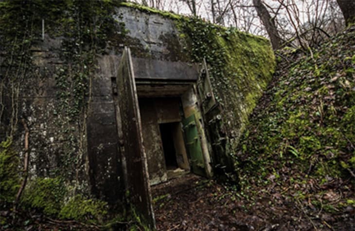 Exposed Photographs Of A Secret Bunker Adolf Hitler Used During WWII- It’s Exact Location Remains a Mystery