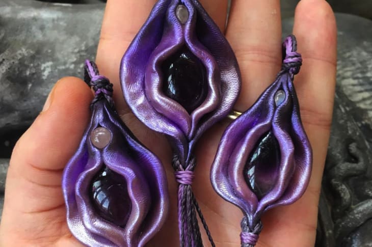 Behold: “Lady Flower” Necklaces So Popular That The Creator’s Etsy Shop Broke!