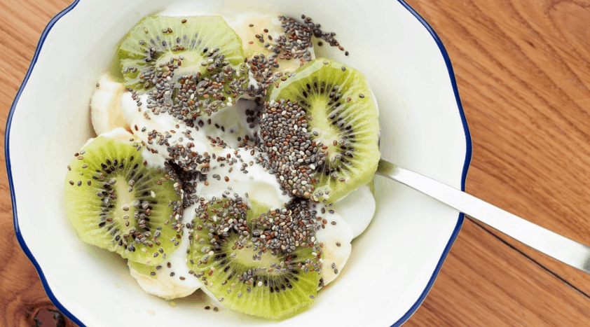 https://pixabay.com/en/healthy-yogurt-kiwi-banana-diet-2523816/