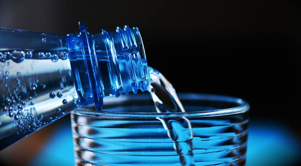 5 Reasons  You Need To Stop Drinking Bottled Water Right Now
