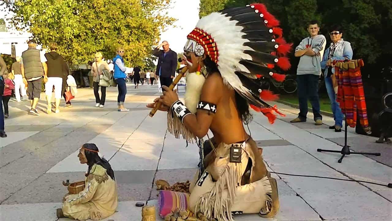 The Language of the Soul: Watch Peruvian Artist Alexandro Querevalú’s Performance and Witness How His Music Serenades the Human Spirit