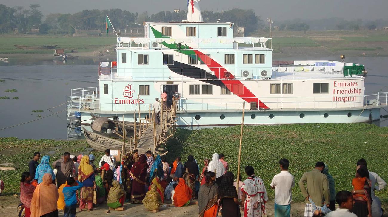 These Floating Hospital Ships in Bangladesh Are Saving Hundreds Of People’s Lives In Remote Areas That Are Affected By Climate Change