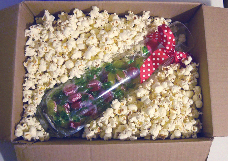 Actual Popcorn Can Now Be Used For Shipping Instead Of Styrofoam Peanuts