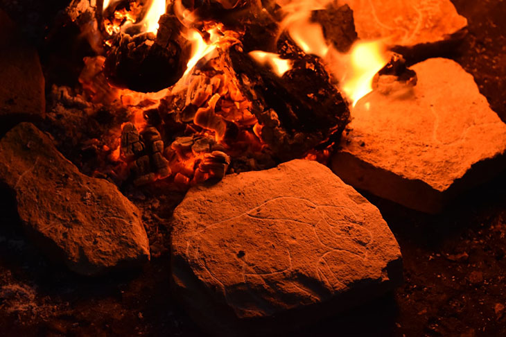 New Research Shows How Prehistoric People Created Art Via Flickering Firelight
