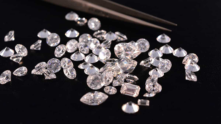 Laser Technology Has The Ability To Turn Plastic Into Precious Diamond
