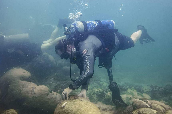 Scientists And Wounded US Army Veterans Join Forces To Save Coral Reefs