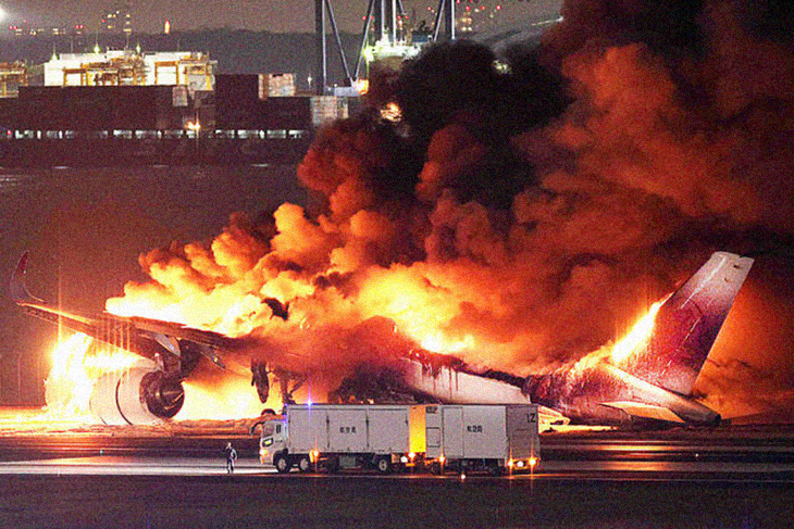 Passengers Saved From Burning Japanese Airline Because Of Discipline